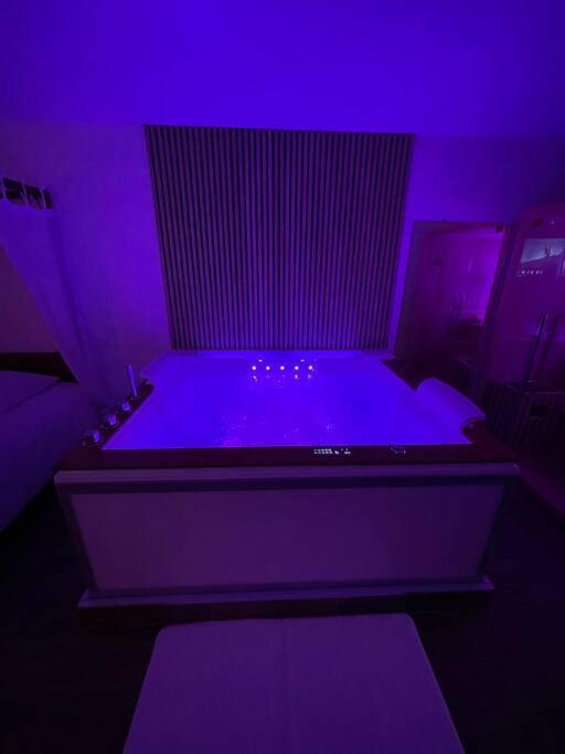 Apartment La Bali Jacuzzi,sauna,netflix,disney *