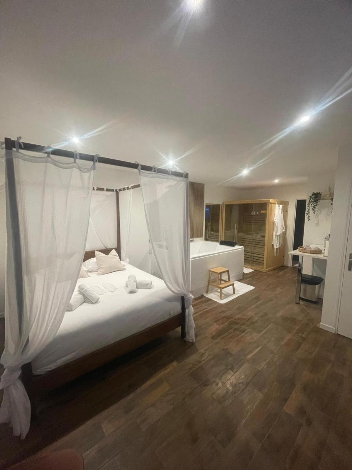 La Bali Jacuzzi,sauna,netflix,disney Apartamento *